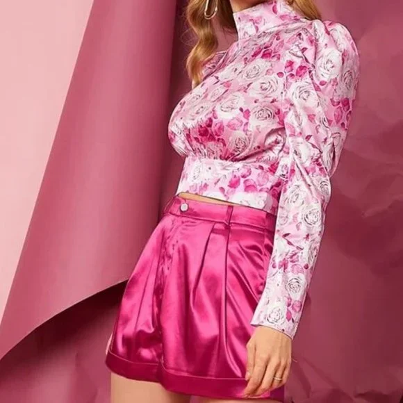 Pink Satin Wide Leg High Waist Shorts - Picture 3 of 8